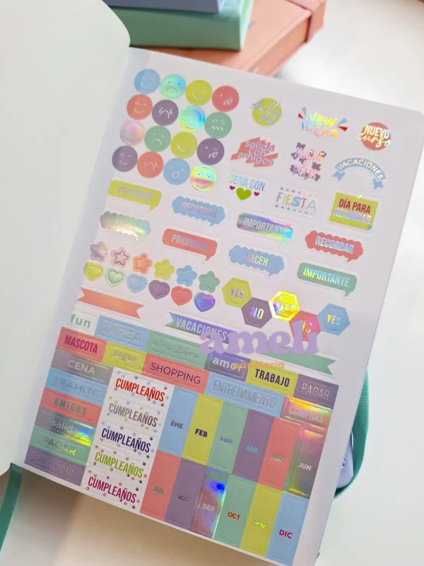 Agenda Mooving Matelasse Semanal 15x21cm - Imagen 2