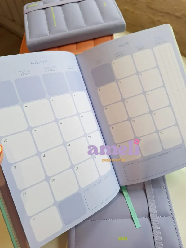 Agenda Mooving Matelasse Semanal 15x21cm - Imagen 5