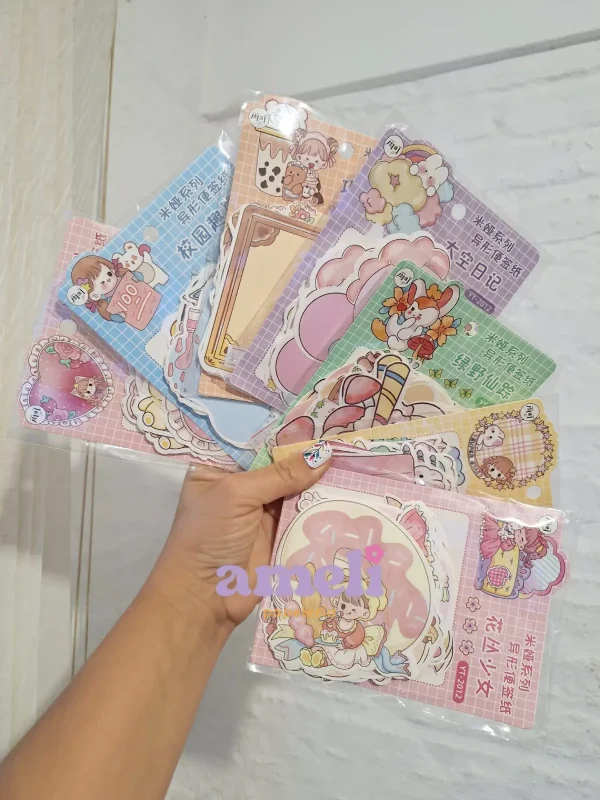 Paquete con 50 hojitas estampadas