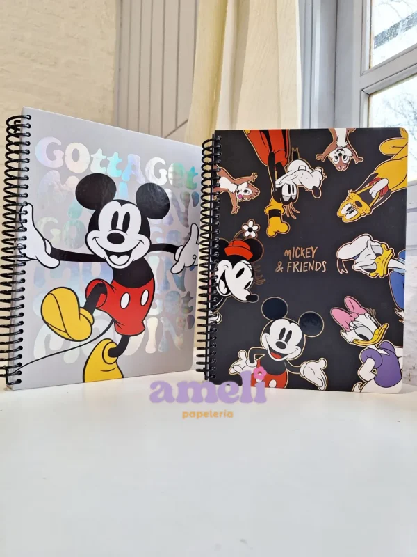 Cuaderno tamaño carta Mooving Mickey Mouse