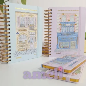 Agenda 2027 Travel día por página Mooving 15 x 21cm