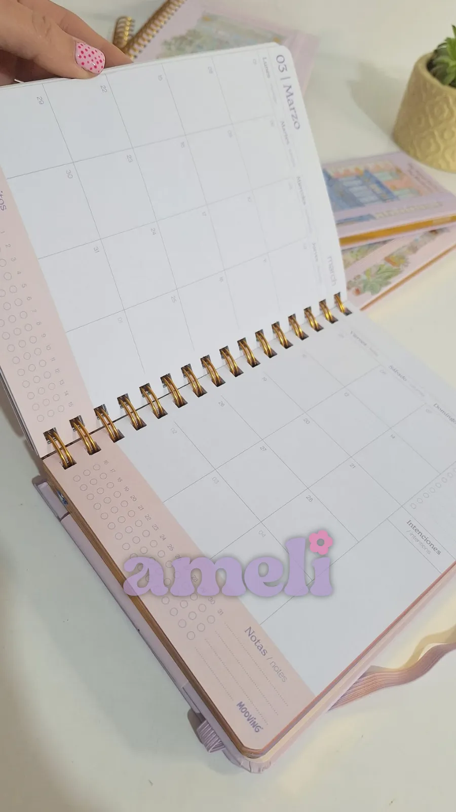 Agenda 2027 Travel día por página Mooving 15 x 21cm - Imagen 5